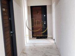 Doua camere, balcon, ansamblu rezidential